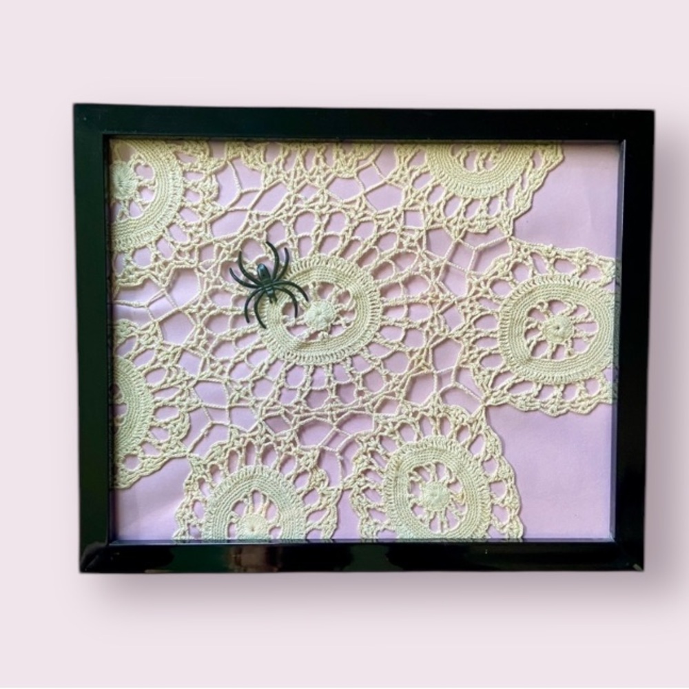 Vintage Doily Spiderweb Picture Frame